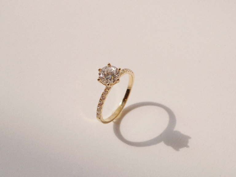6 PRONG MOISSANITE SOLITAIRE BOLD PAVE RING