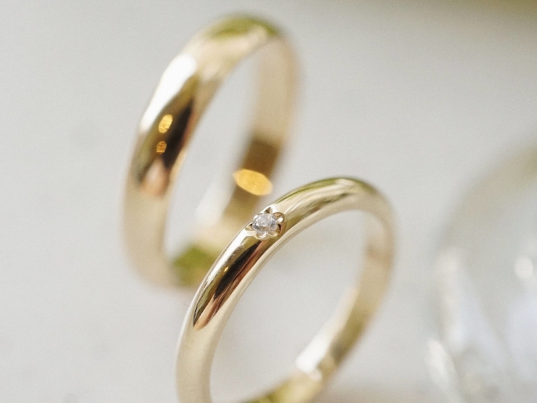 D-SHAPE BAND RING - 4MM & DAISY UNO RING