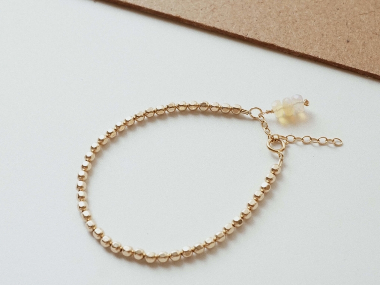 NUGGET BEADED BRACELET (GF) - OPAL