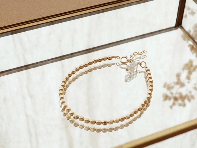 NUGGET BEADED BRACELET (GF) - QUARTZ