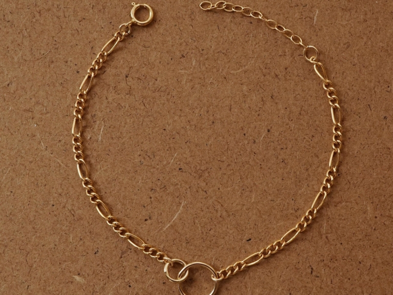 INTERLOCKING CIRCLE FIGARO BRACELET (GF)