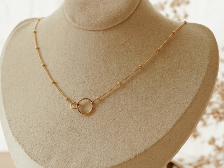INTERLOCKING CIRCLE SATELLITE NECKLACE (GF)