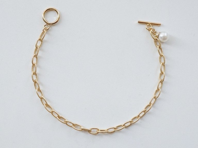PEARL - TOGGLE CLASP OVAL CABLE BRACELET (GF)