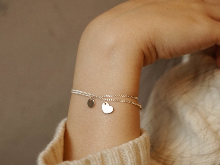 MINI DISC & MINI HEART - DUO CURB BRACELET (S)