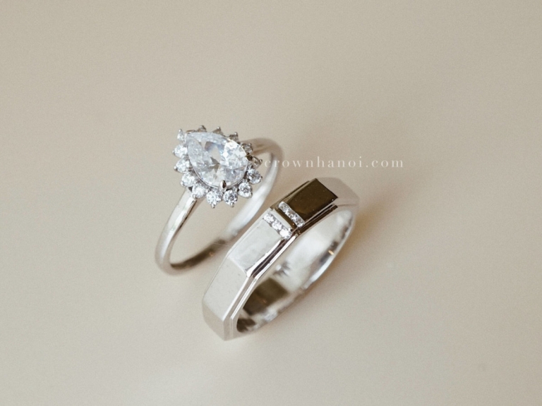 DECAGON DUO BAND RING & HELIOS PEAR CUT RING
