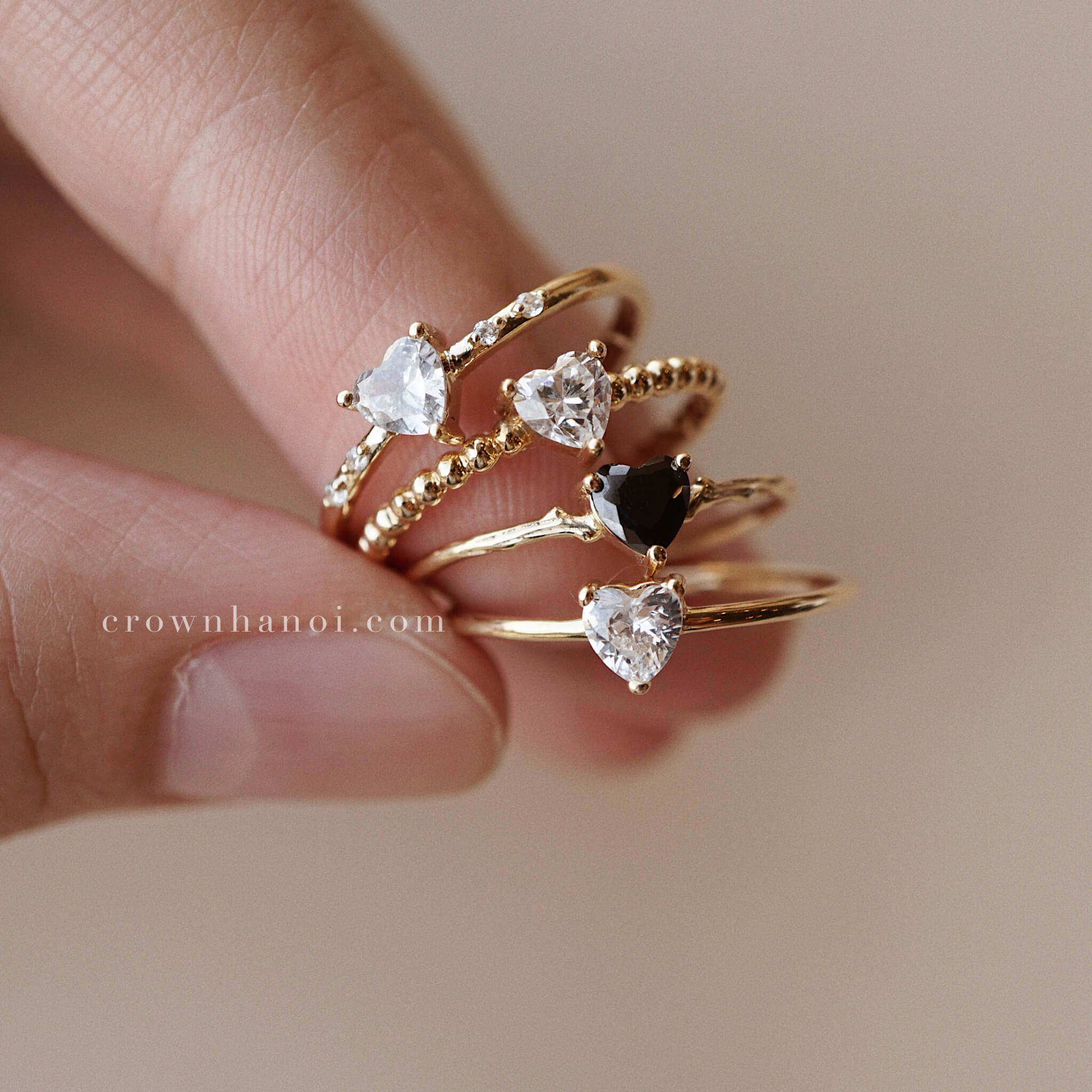 WOODEN HEART RING – CROWN