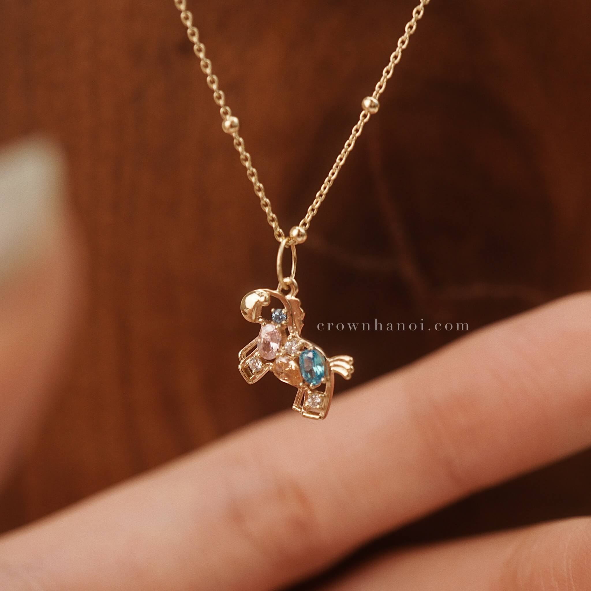 LUCKY PONY DOT CHAIN NECKLACE