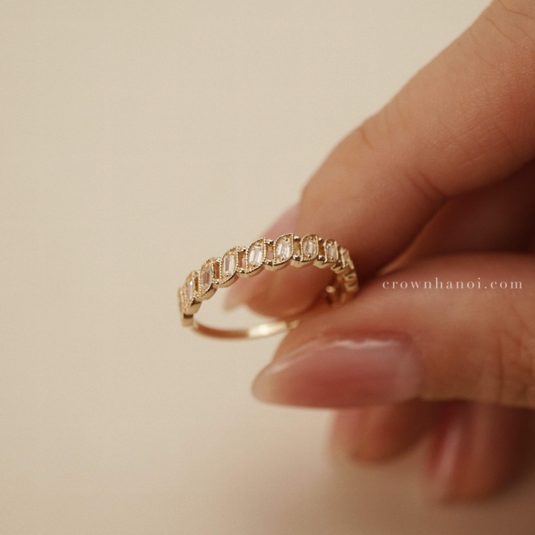 BAGUETTE RHYTHM RING