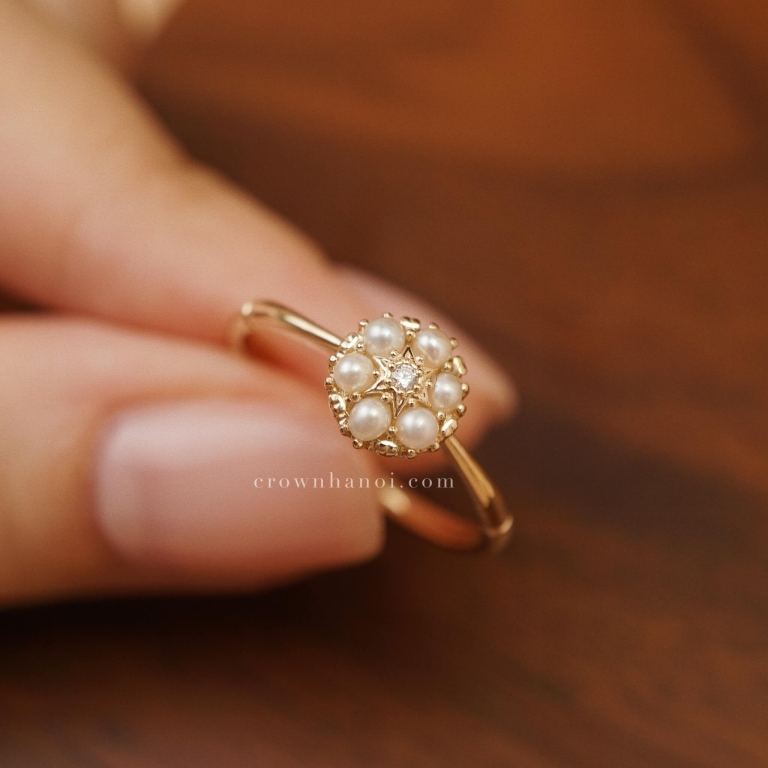 Alternative view of STARLOOM PEARL RING