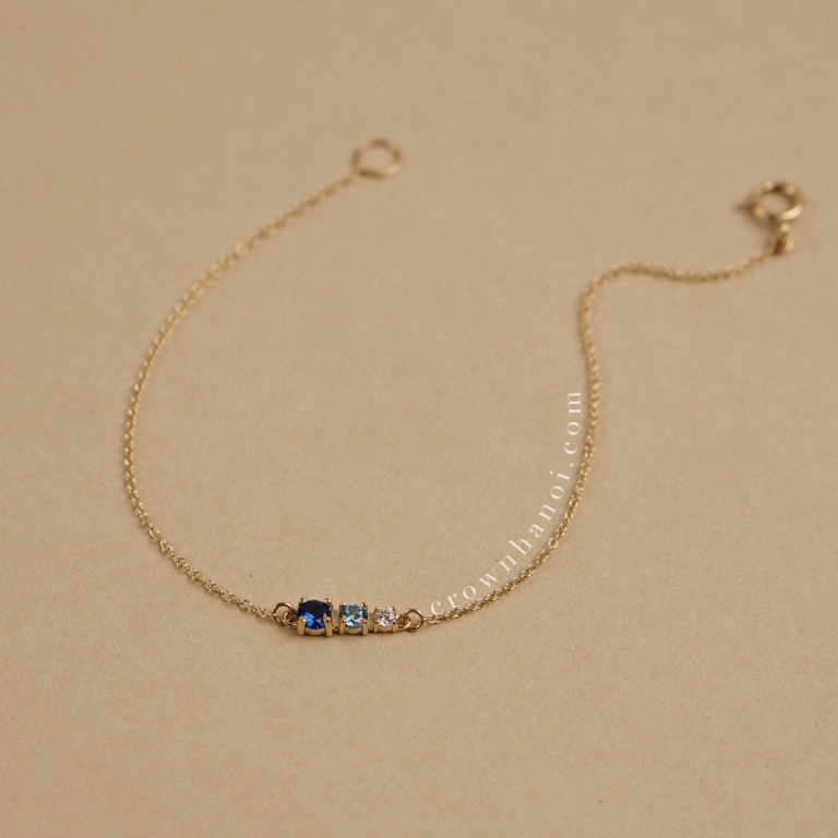 VERTICAL TRIO STONE BRACELET