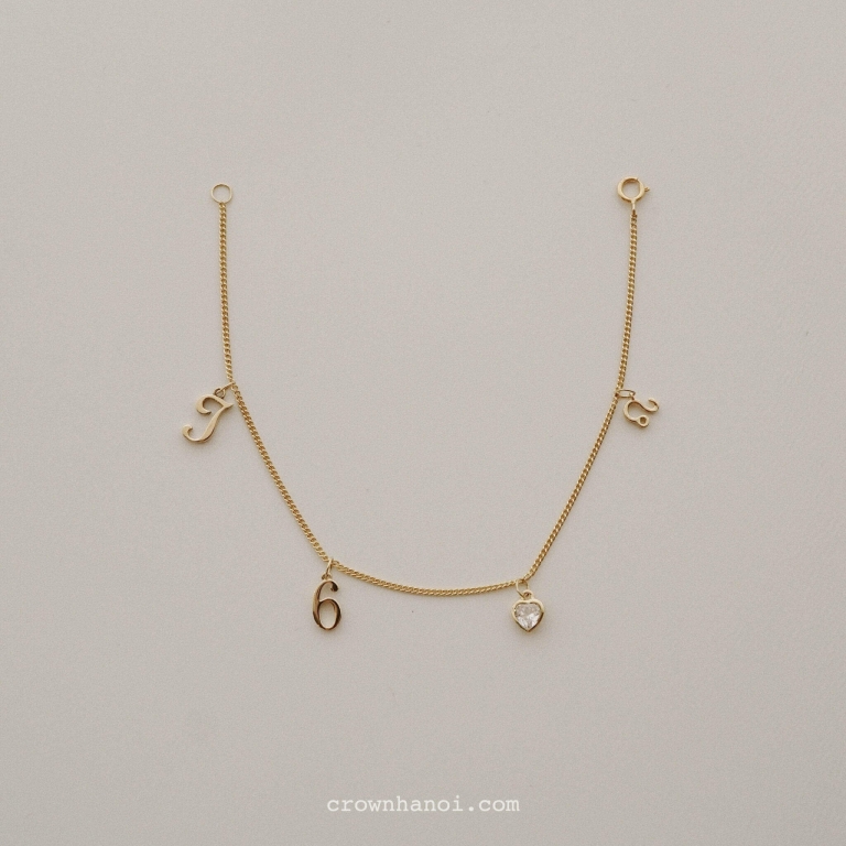 PERSONALITY CURB BRACELET