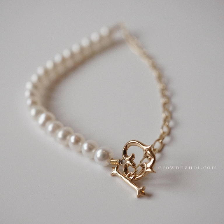 NATURAL HEART CLASP - RECTANGLE CHAIN & PEARL BRACELET