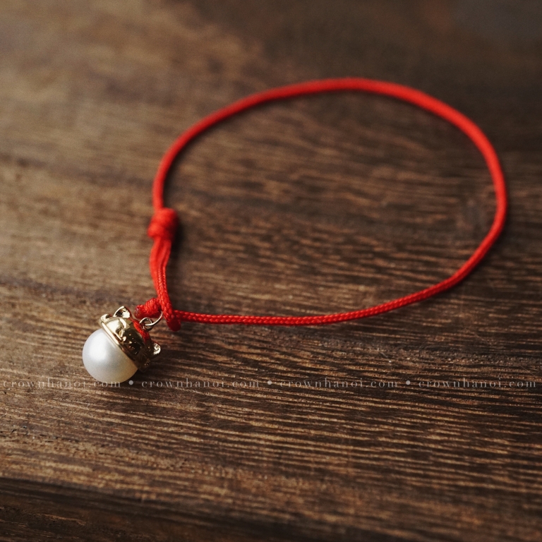 LUCKY CAT RED STRING - 6MM