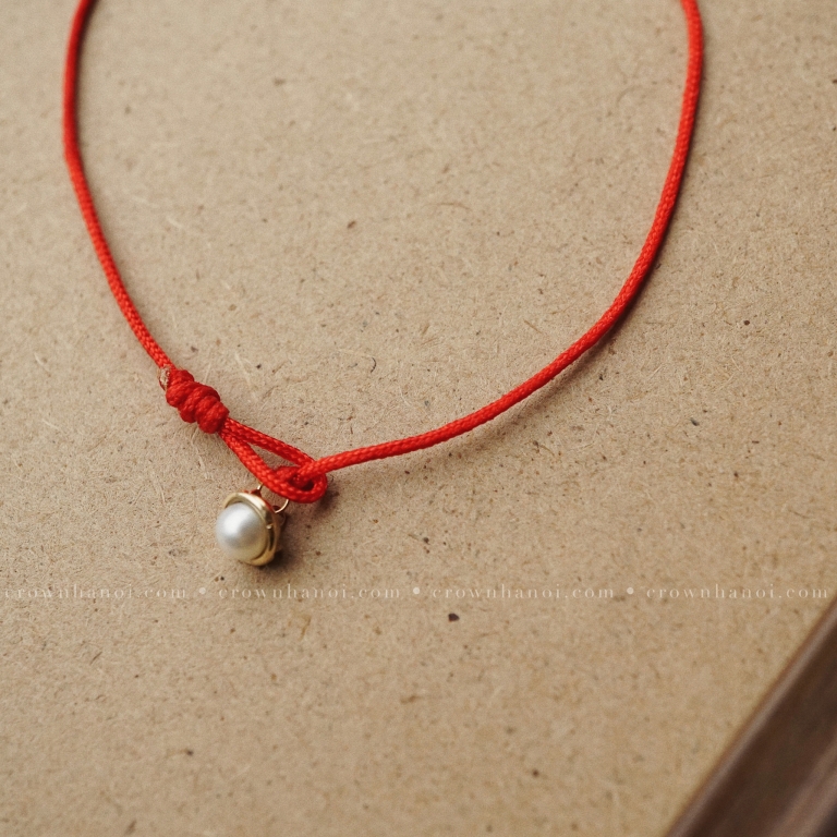 LUCKY CAT RED STRING - 4MM