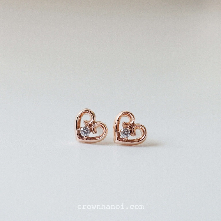 VINTAGE HEART EARRINGS