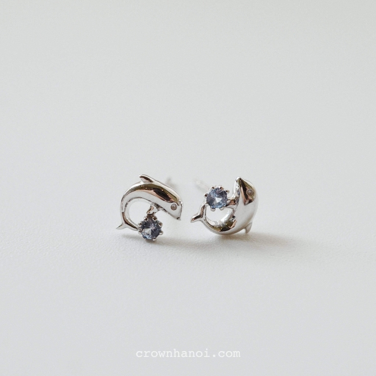 STONE DOLPHIN EARRINGS