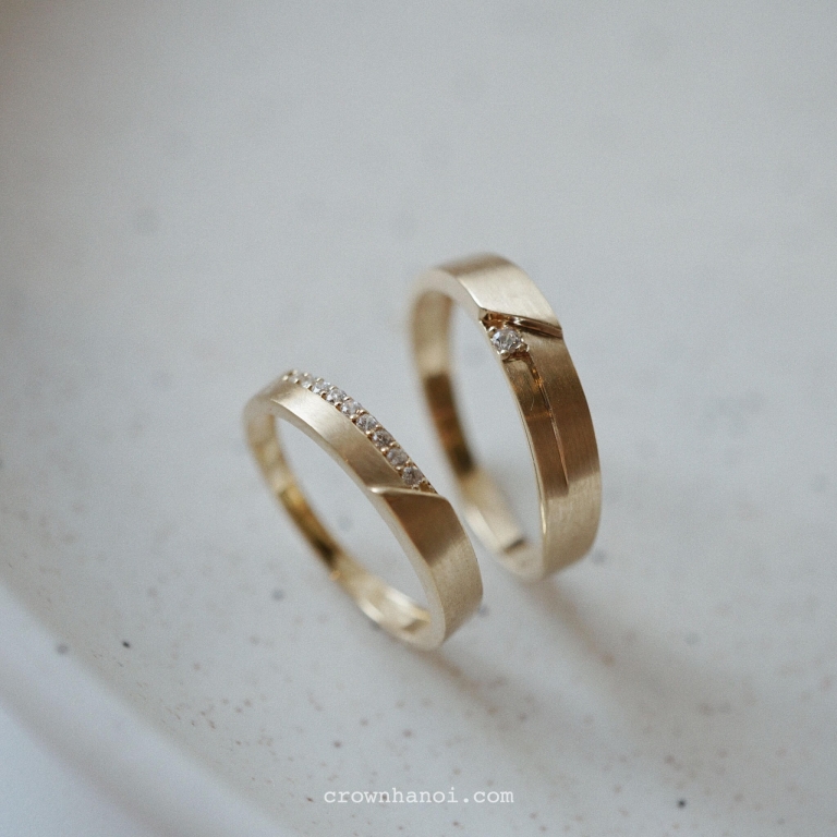 MULTI DIMENSION BAND RING & MULTI DIMENSION PAVE RING