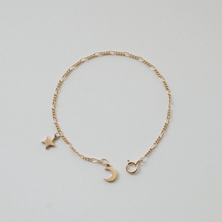 MINI CRESCENT STAR FIGARO BRACELET