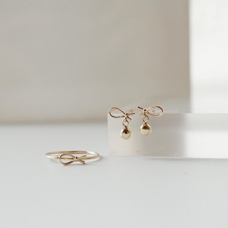 MINI KNOT
