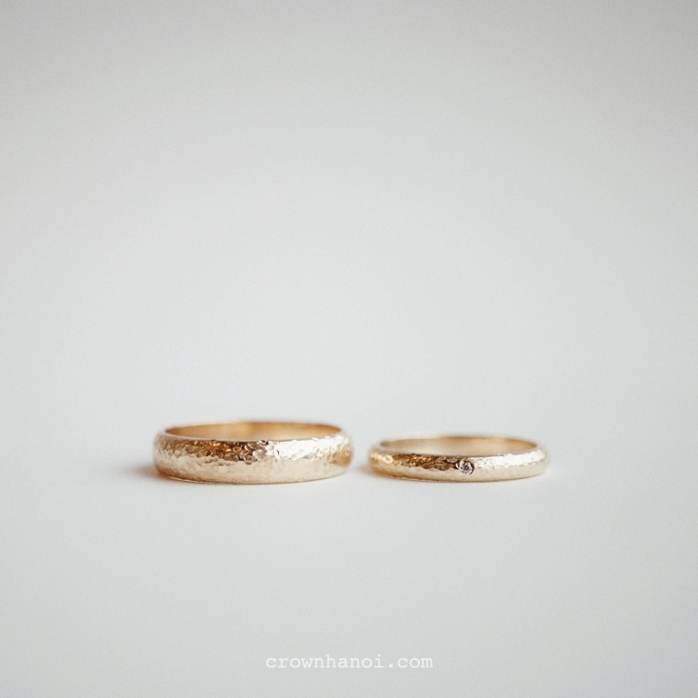HAMMER D-SHAPE BAND RING- 2.5MM & 4MM