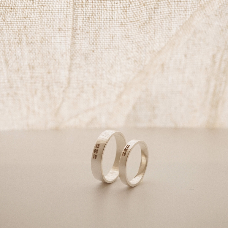 NUMBER COUPLE BAND RING