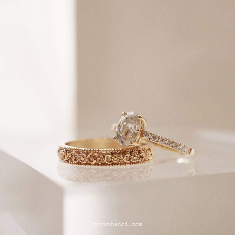 OVAL SOLITAIRE BOLD PAVE RING & RENAISSANCE ART INSPIRED RING