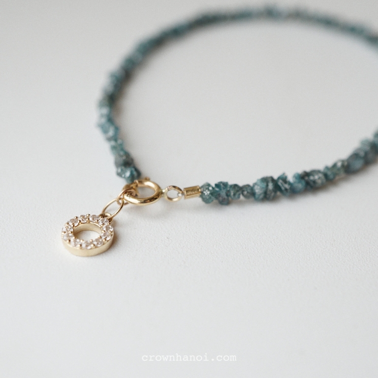 FULFILLMENT PAVE - GREEN RAW DIAMOND BRACELET