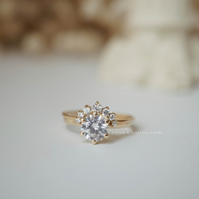 6 PRONG SOLITAIRE RING & HIGH ARCH SKINNY RING