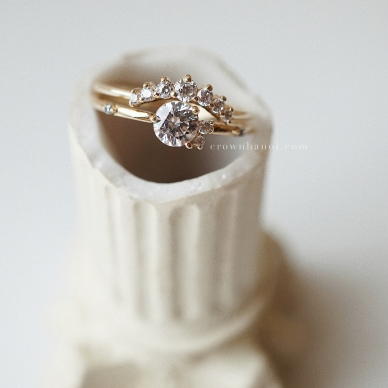 BASIC CLUSTER RING & ARCH SKINNY RING