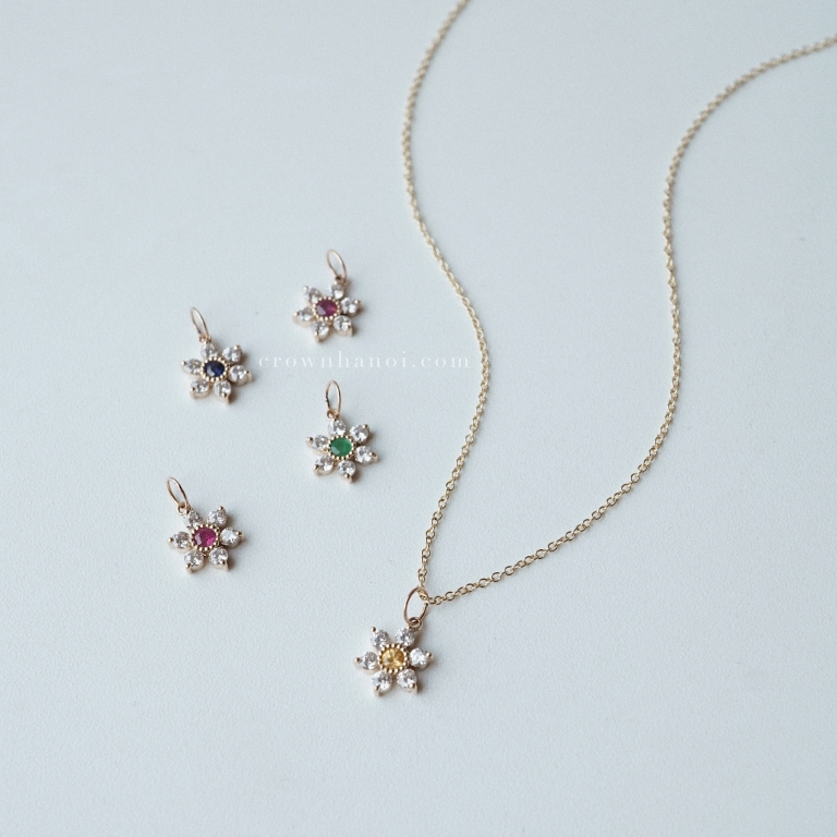 DAFFODIL NECKLACE