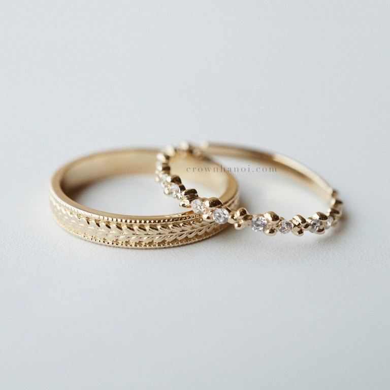 LILY ETERNITY RING & LAUREL BAND RING