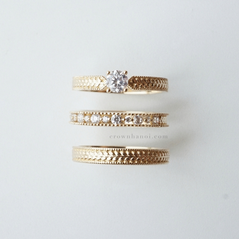 LAUREL BAND RING & LAUREL SOLITAIRE RING & LAUREL FRENCH LACE RING