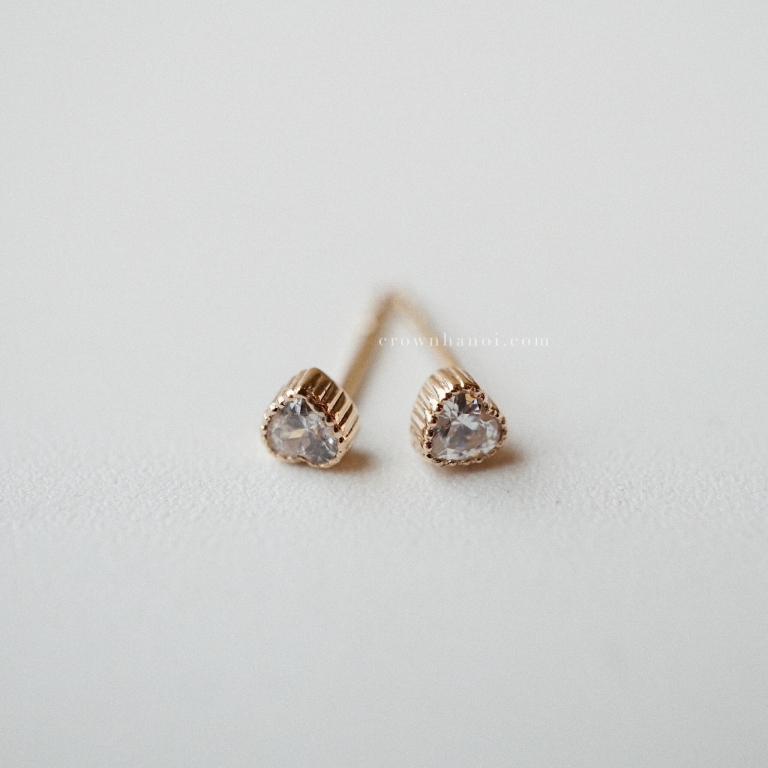 PETITE HEART STONE MILGRAIN EARRINGS