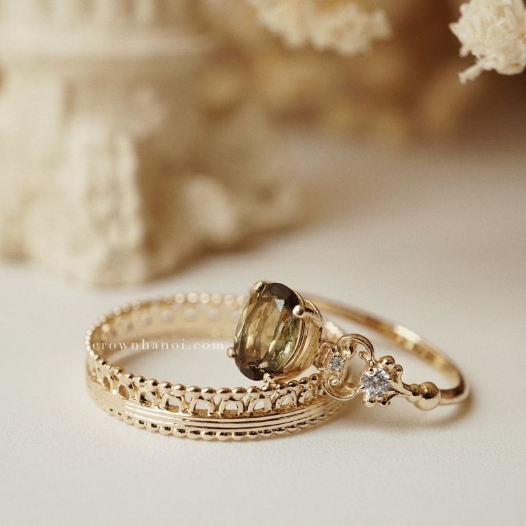MILGRAIN GOTHIC RING & OVAL VINTAGE RING