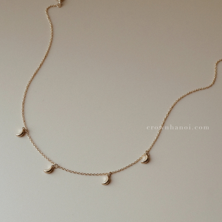MULTI PUFF CRESCENT ANKLET