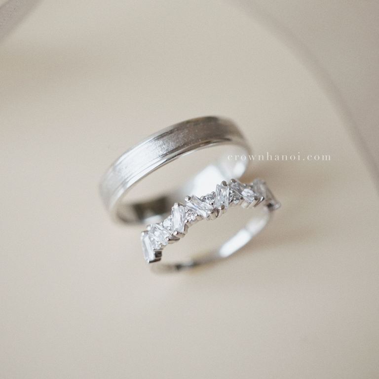 BAROQUE ARCHITECTURE RING & BORDER RING 4MM