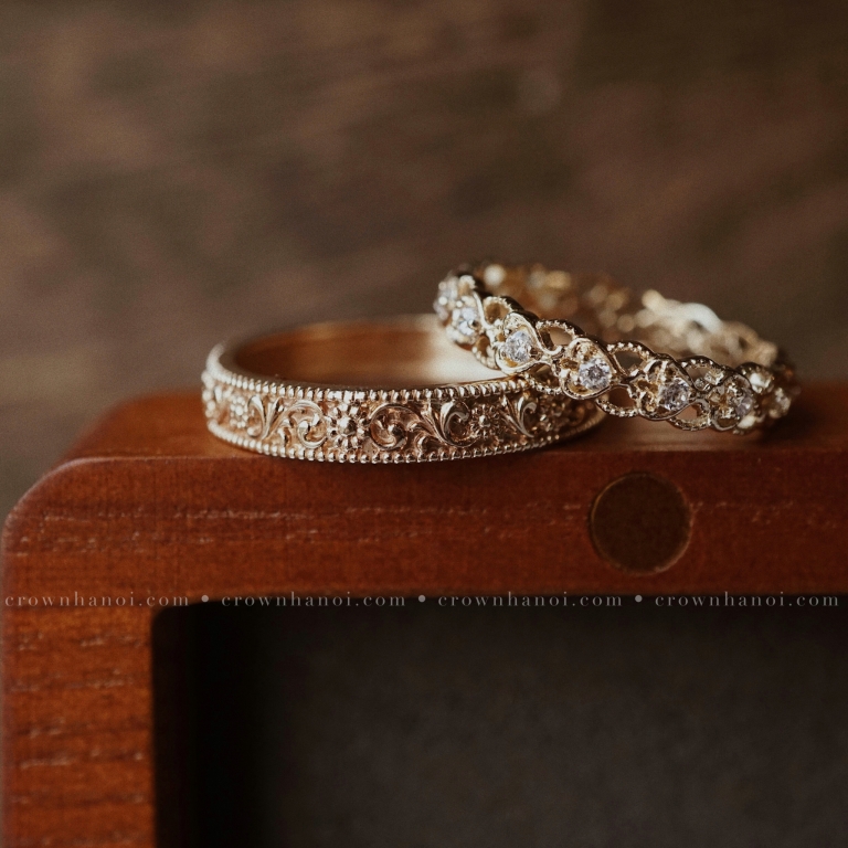 RENAISSANCE ART INSPIRED RING & VINTAGE HEART ETERNITY RING