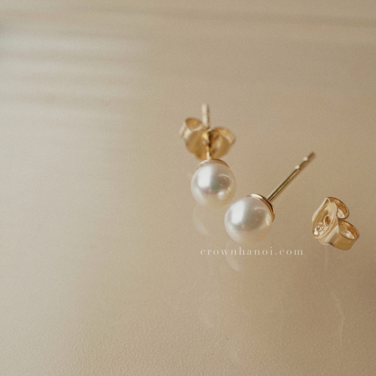 AKOYA PEARL EARRINGS - 4MM