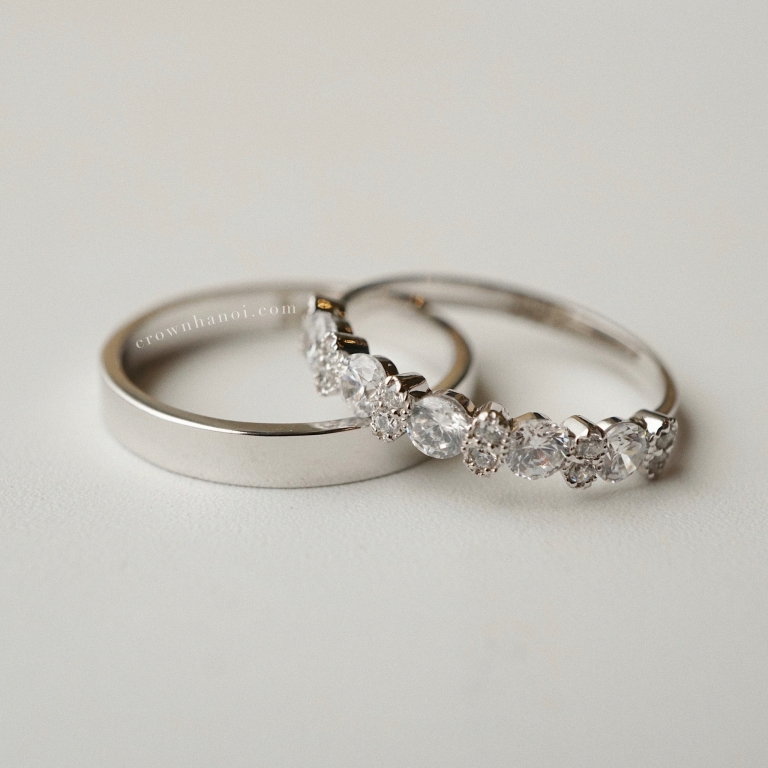 BAND RING 3MM & STARDUST ETERNITY RING (PLATINUM)