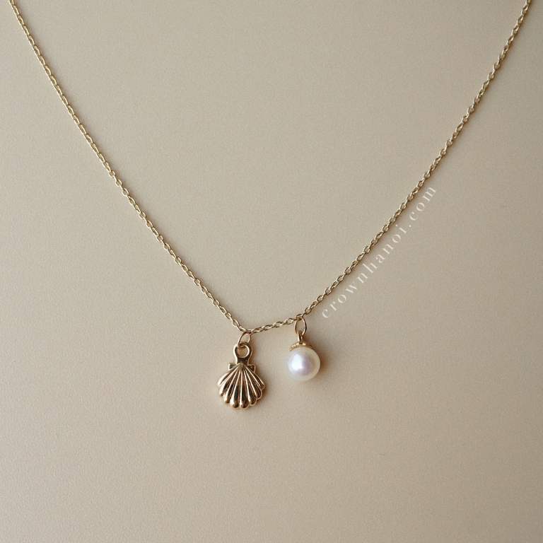 SHELL - PEARL NECKLACE