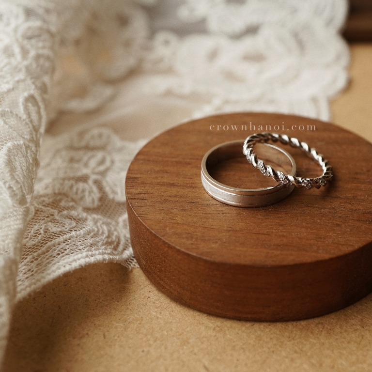 BORDER RING 4MM & PAVE ROPE ETERNITY RING
