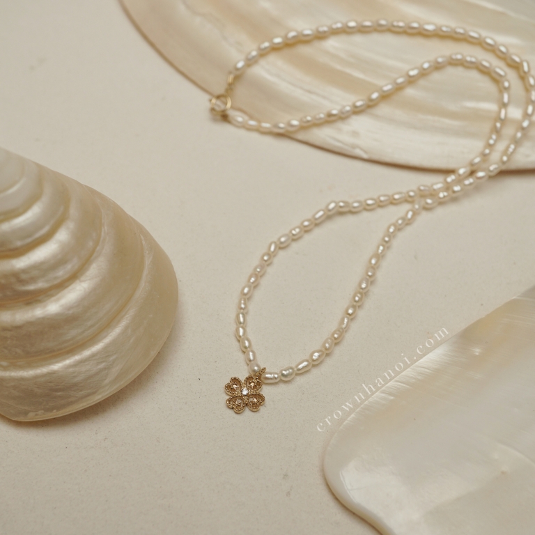 HEART CLOVER LEAF - RICE SHAPE PEARL CHOKER