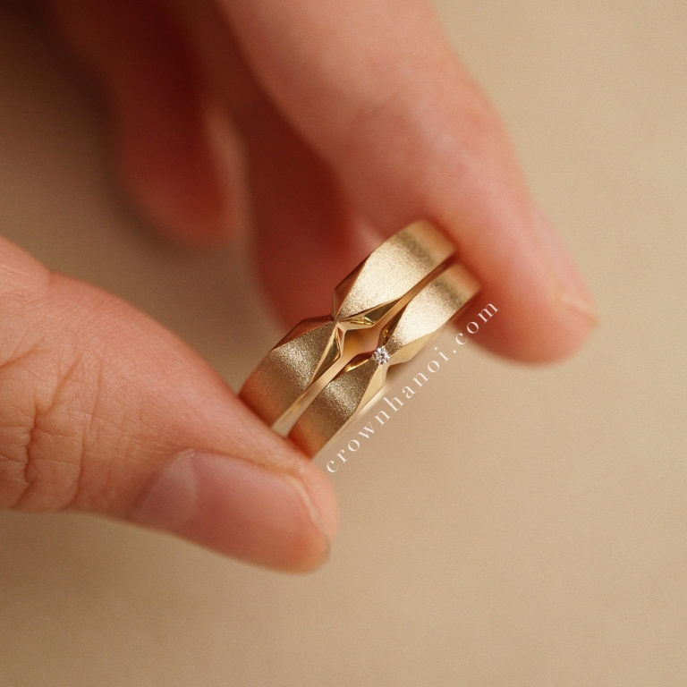 CONVERGE COUPLE BAND RING