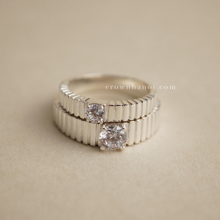 RIBBED BAND COUPLE RING