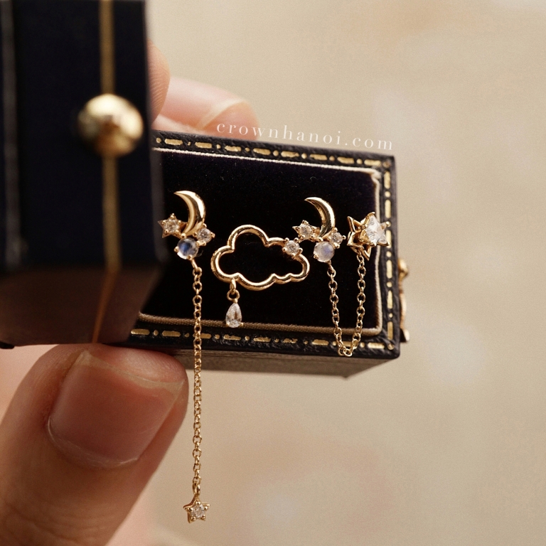 MOONLIGHT EARRINGS SET