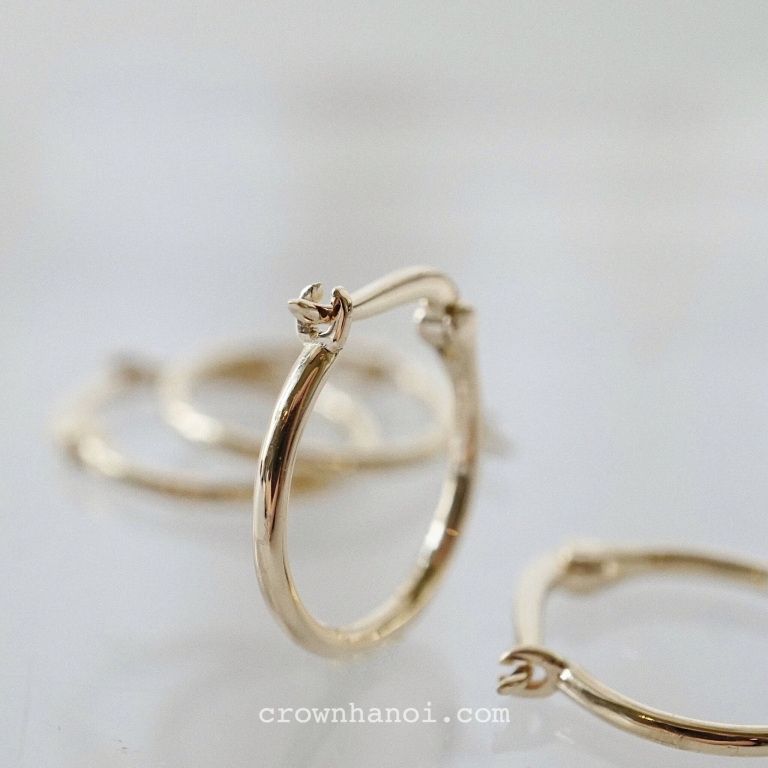 HOOP EARRINGS