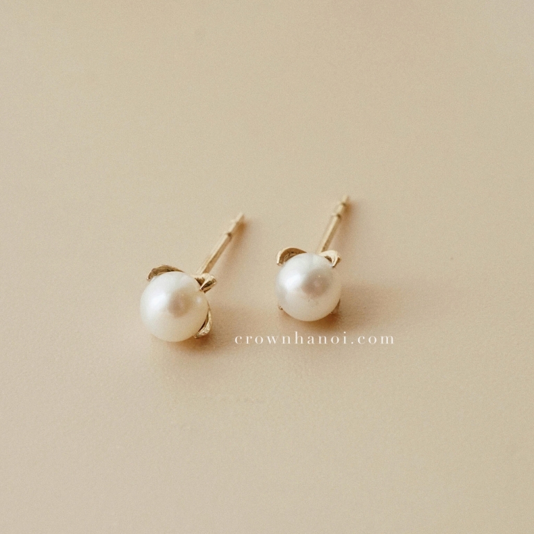 MINI PEARL EARRINGS