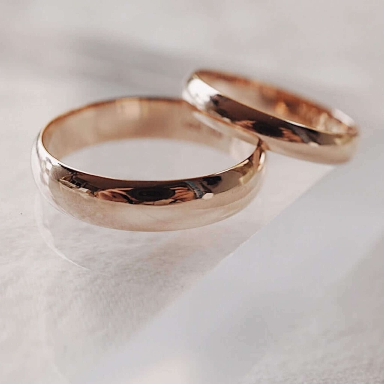 COUPLE D-SHAPE BAND RING