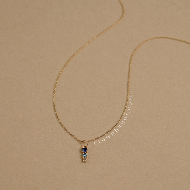 VERTICAL TRIO STONE NECKLACE