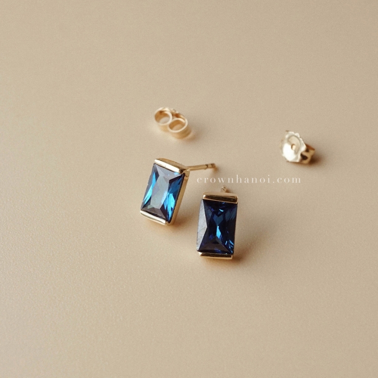 BOLD RECTANGLE STONE EARRINGS